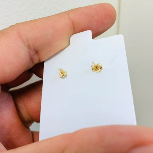 10K Yellow Gold Nose Ring 1.5mm / Ball Nose Ring for Womens - Picture 2 of 6